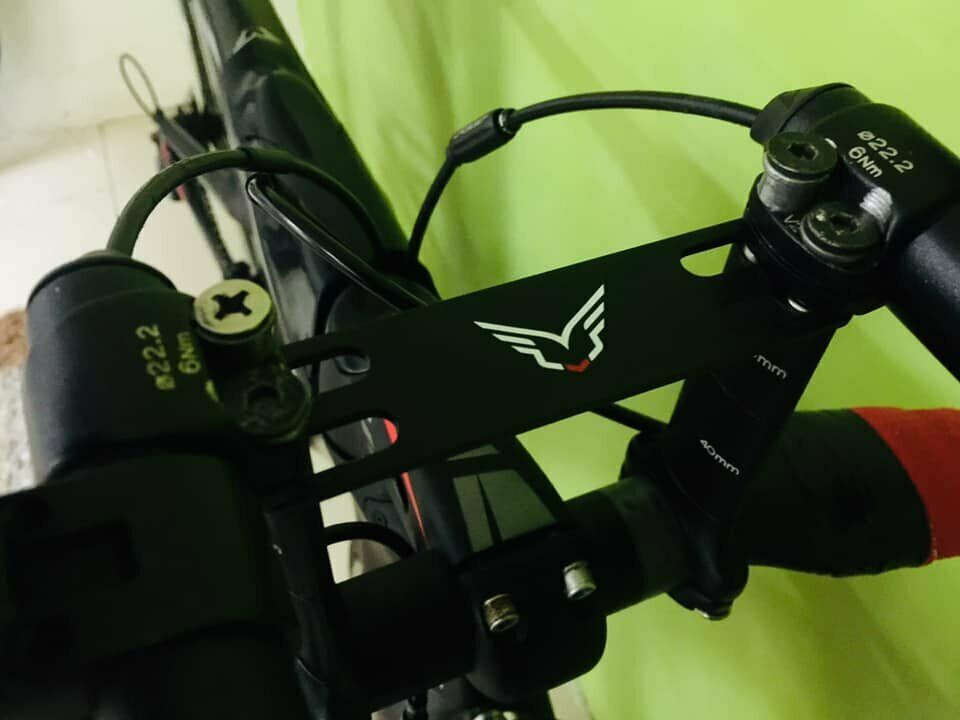 FELT IA16 TT Triathlon Bike Matte Carbon 2019 11 speed Condition 9 / 10 - Fresh Stock Dated December 2025