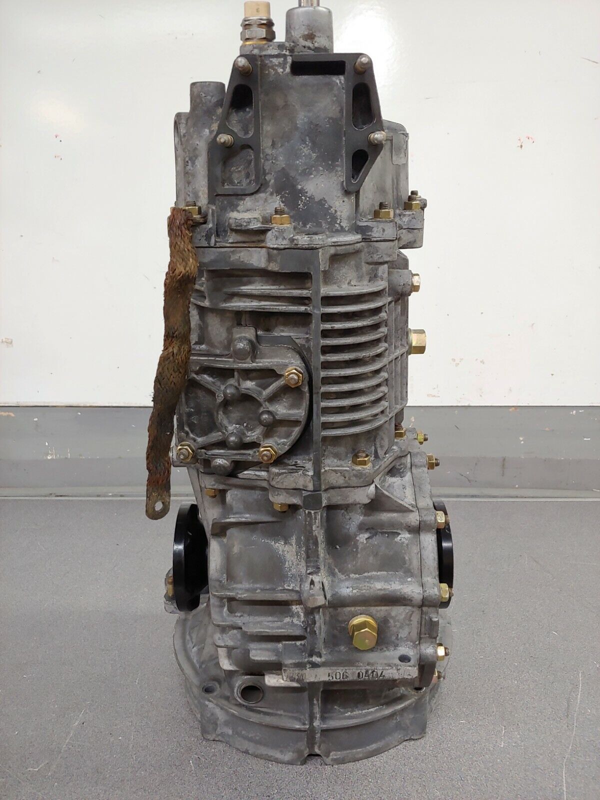 EXCELLENT REBUILT ORIGINAL GENUINE PORSCHE 912E 923/02 5 SPEED TRANSMISSION NLA - Fresh Stock Dated December 2025