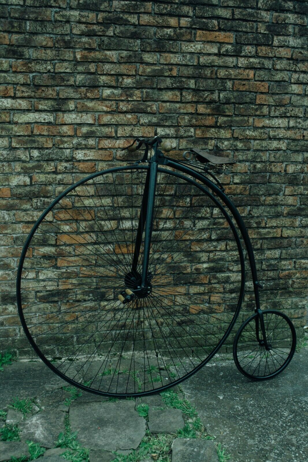 Penny Farthing réplica exacta de 1870 - Fresh Stock Dated December 2025