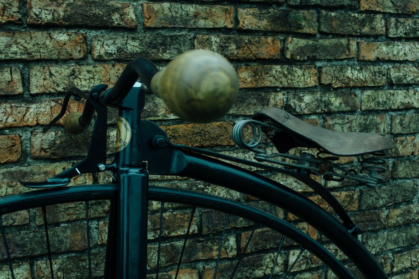 Penny Farthing réplica exacta de 1870 - Fresh Stock Dated December 2025