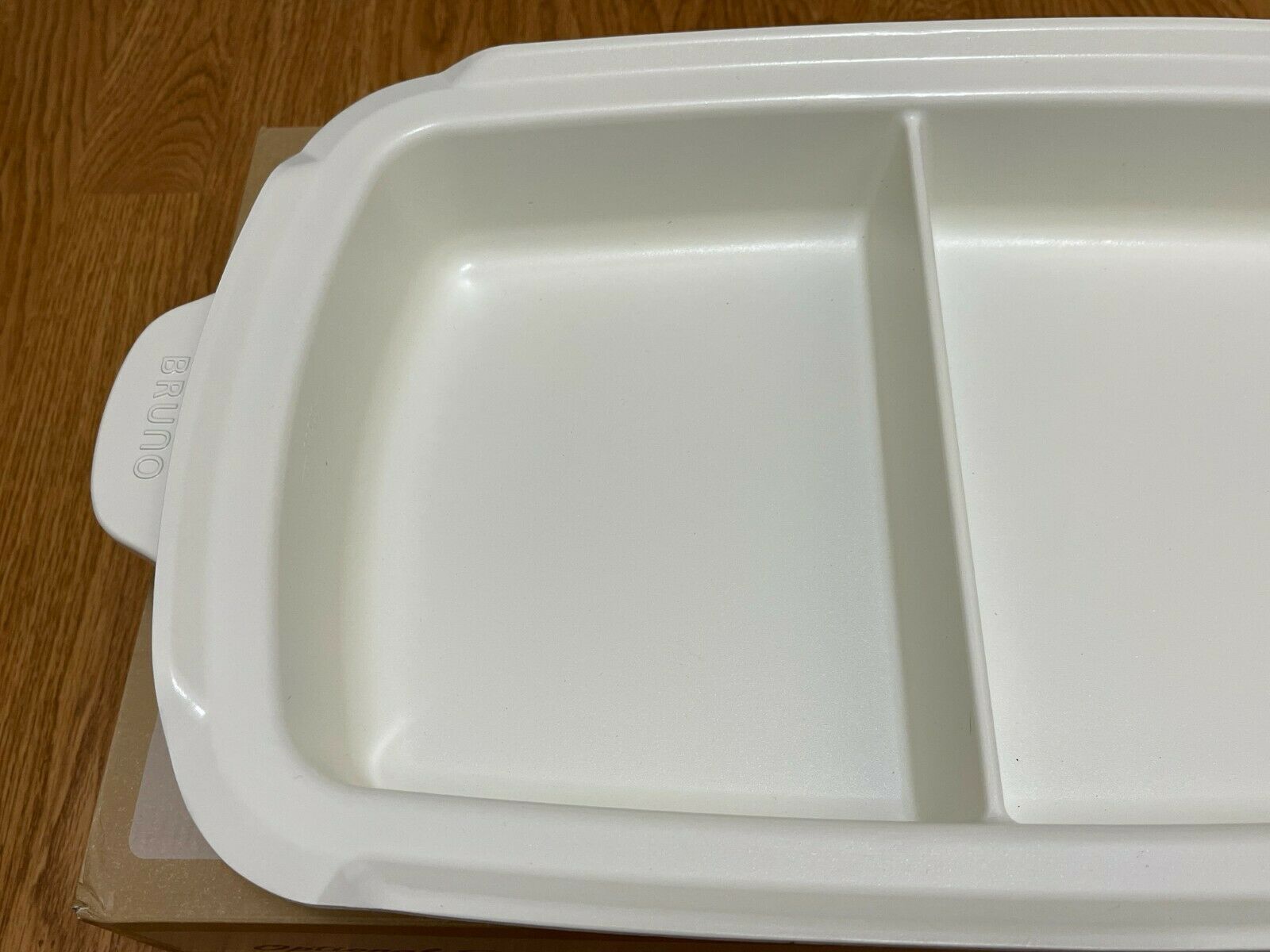 BRUNO Hot Plate Grande Partition Pot / Split Pot BOE026 NABE -New- Open Box - Fresh Stock Dated February 2026