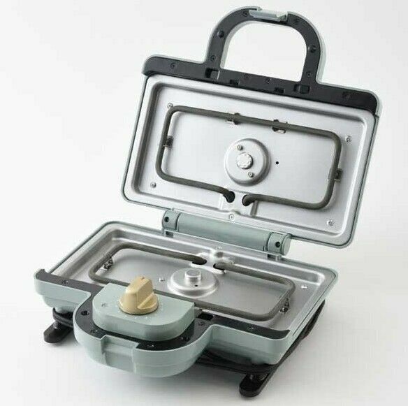 BRUNO Hot Sand Maker Moomin Double Blue Green BOE051-BGR 1700576 New - Fresh Stock Dated February 2026