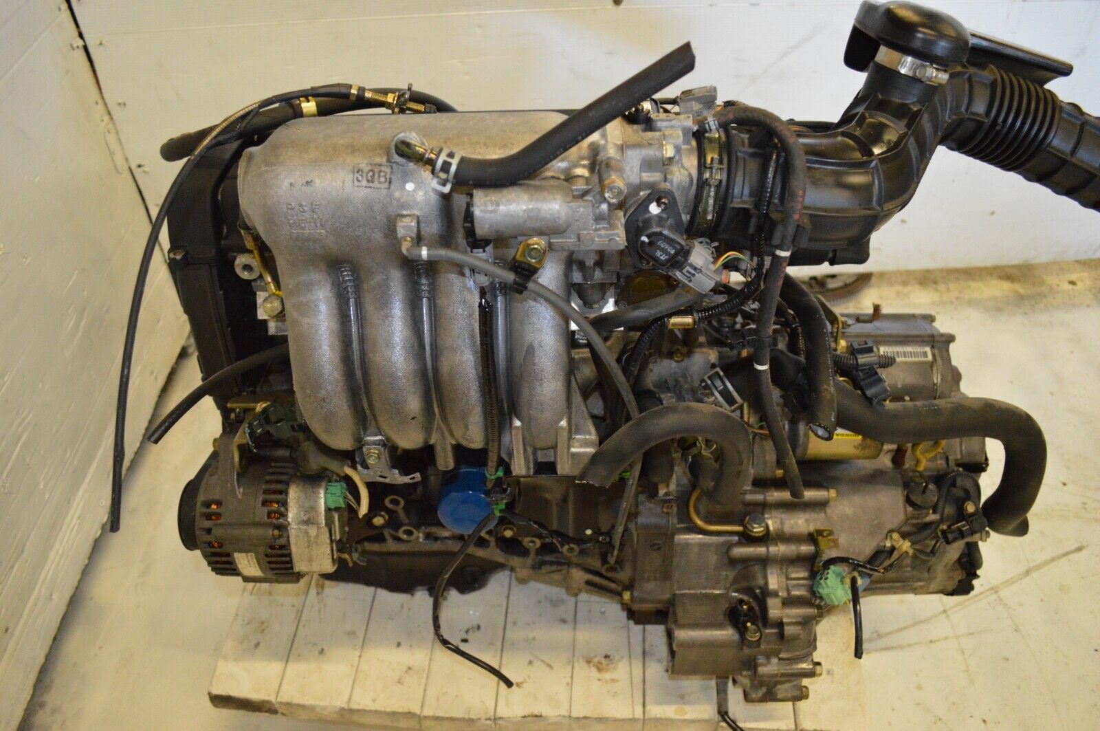JDM 97-01 HONDA CR-V B20B ENGINE 2.0L DOHC B20 MOTOR WITH 2WD TRANSMISSION - Fresh Stock Dated December 2025