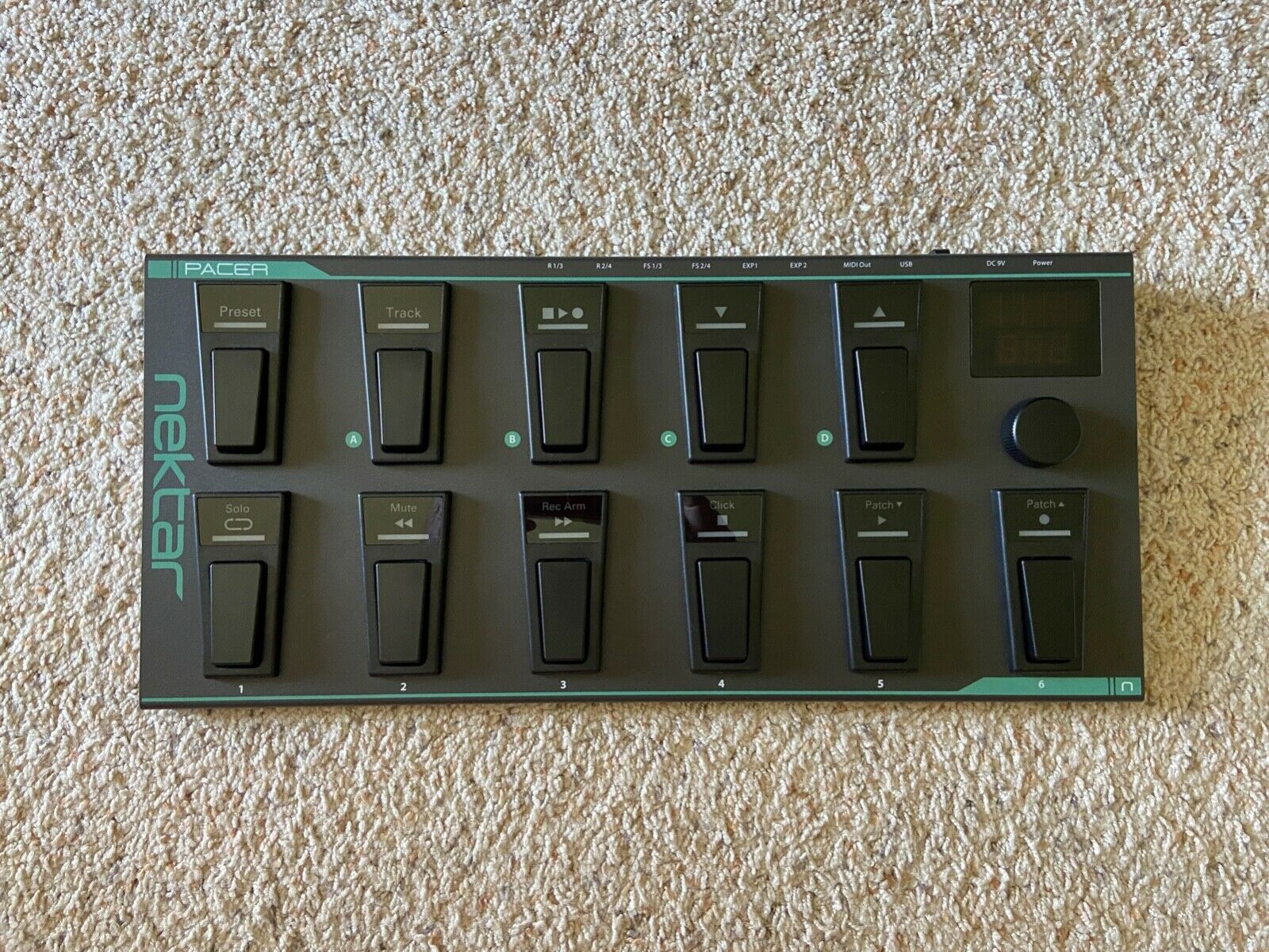 Nektar PACER MIDI Footswitch 4 use as DAW Guitar Keyboard Looper Foot Controller - Fresh Stock Dated December 2025