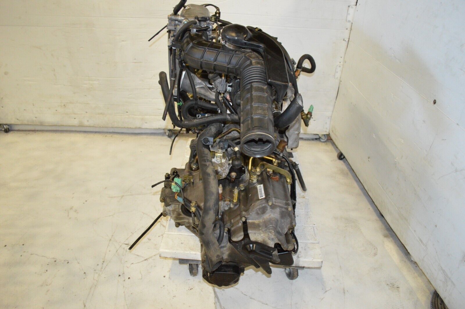 JDM 97-01 HONDA CR-V B20B ENGINE 2.0L DOHC B20 MOTOR WITH 2WD TRANSMISSION - Fresh Stock Dated December 2025