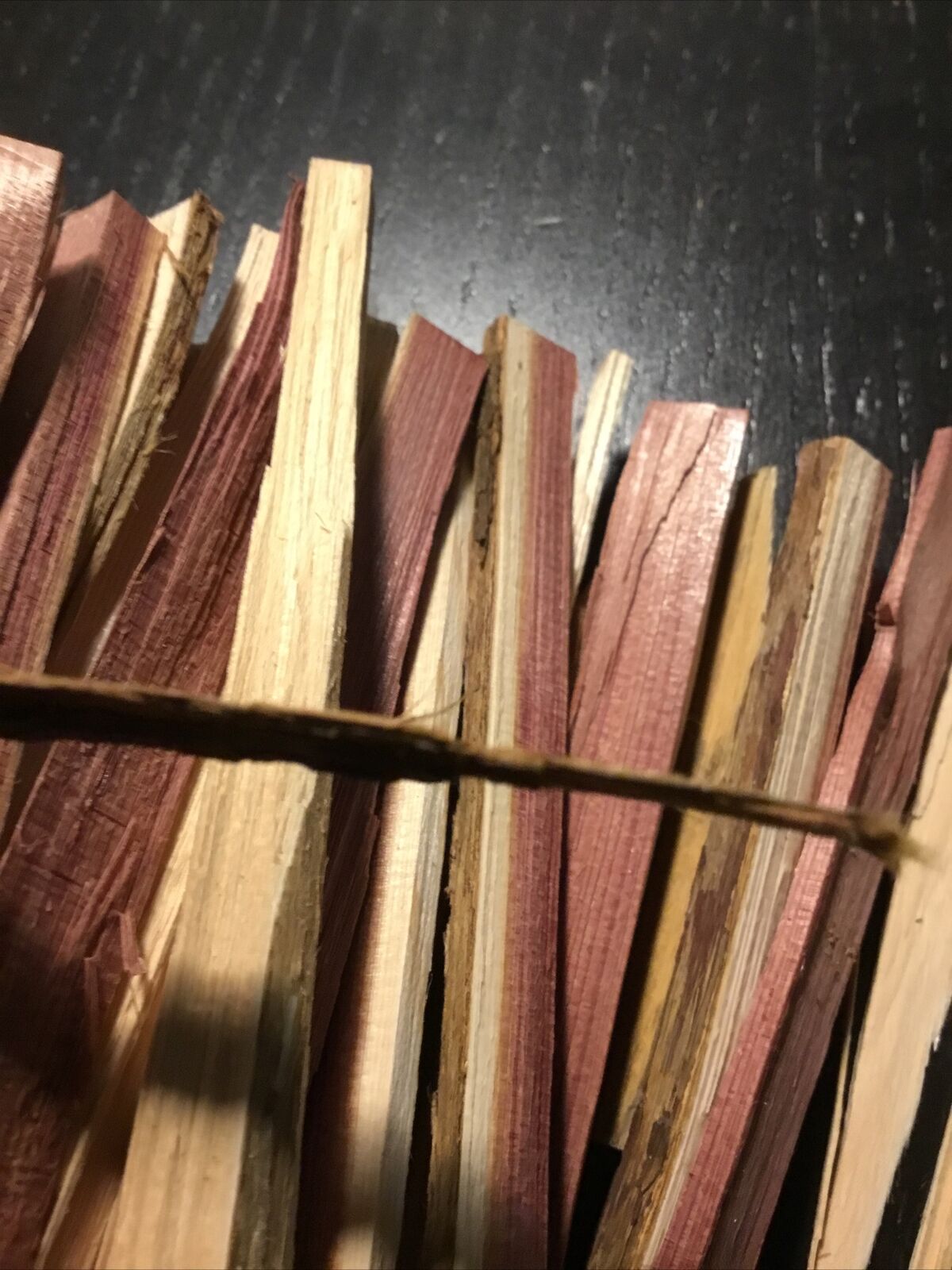 Handfull Of Cedar Wood Kindling GREAT FIRE STARTER Survival Camping - Fresh Stock Dated December 2025