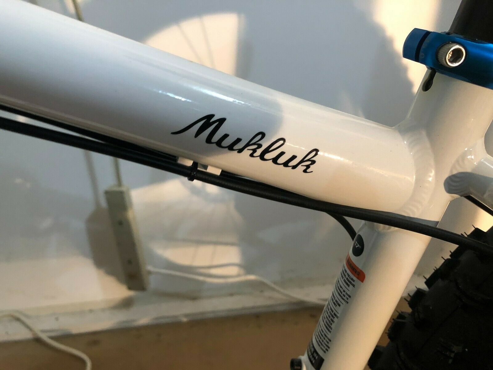 New never ridden 2015 salsa mukluk2 front suspension - Fresh Stock Dated January 2026