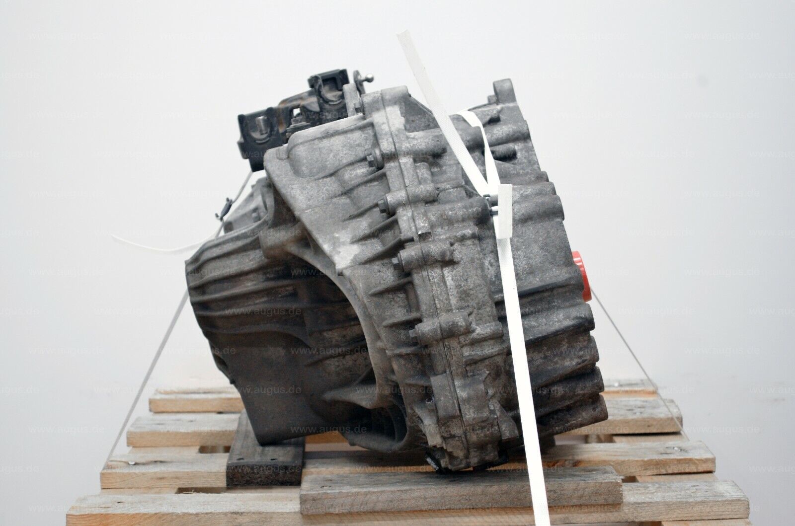 Volvo Manual Transmission M66 36010332 2018 28.968 Km - Fresh Stock Dated January 2026