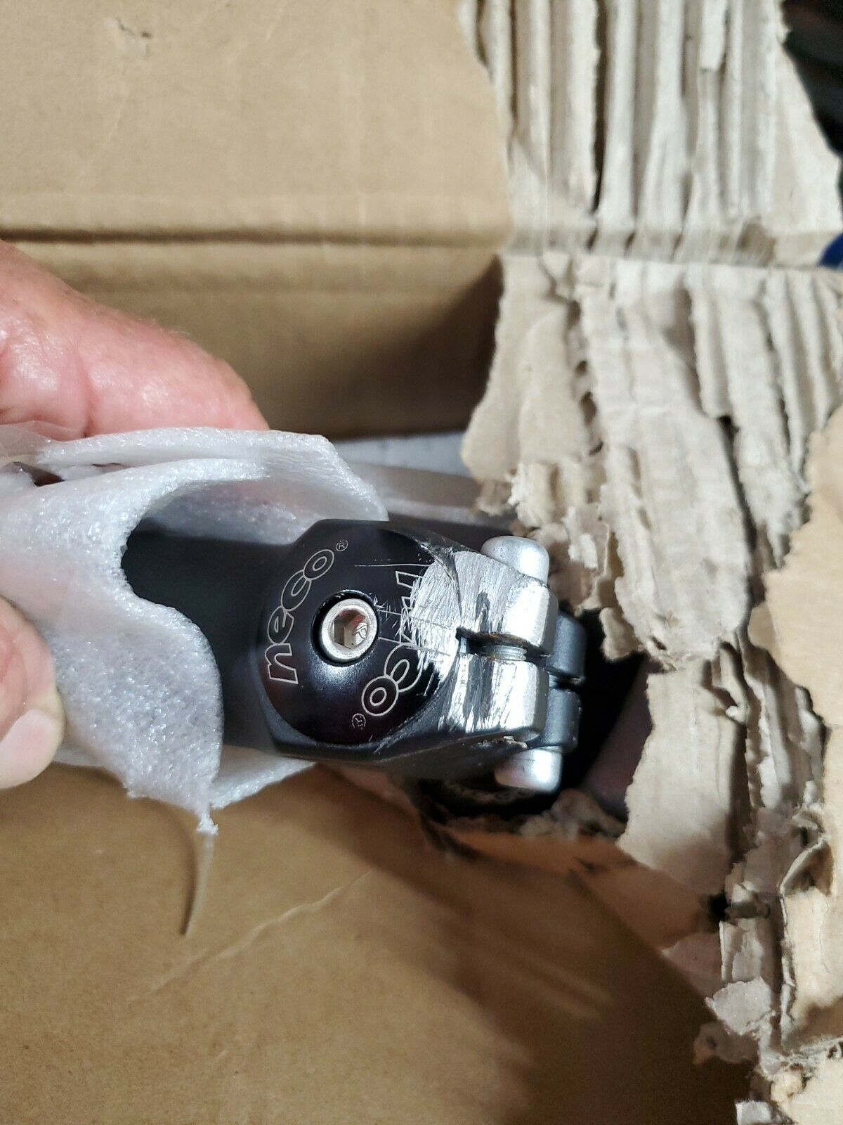 ADAMANT Hydrorush H7 Mountain Bike in box - Fresh Stock Dated January 2026