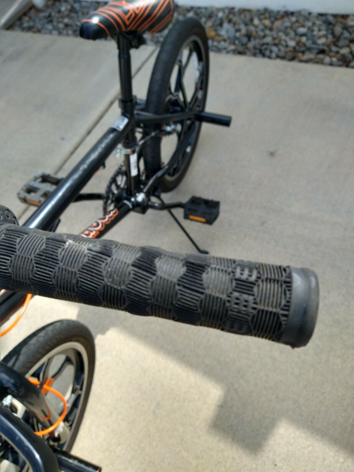 Mongoose Mode 270 BMX Freestyle Bike - Awesome condition! - Fresh Stock Dated December 2025