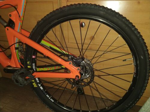 High End Full Suspension, great shape. 