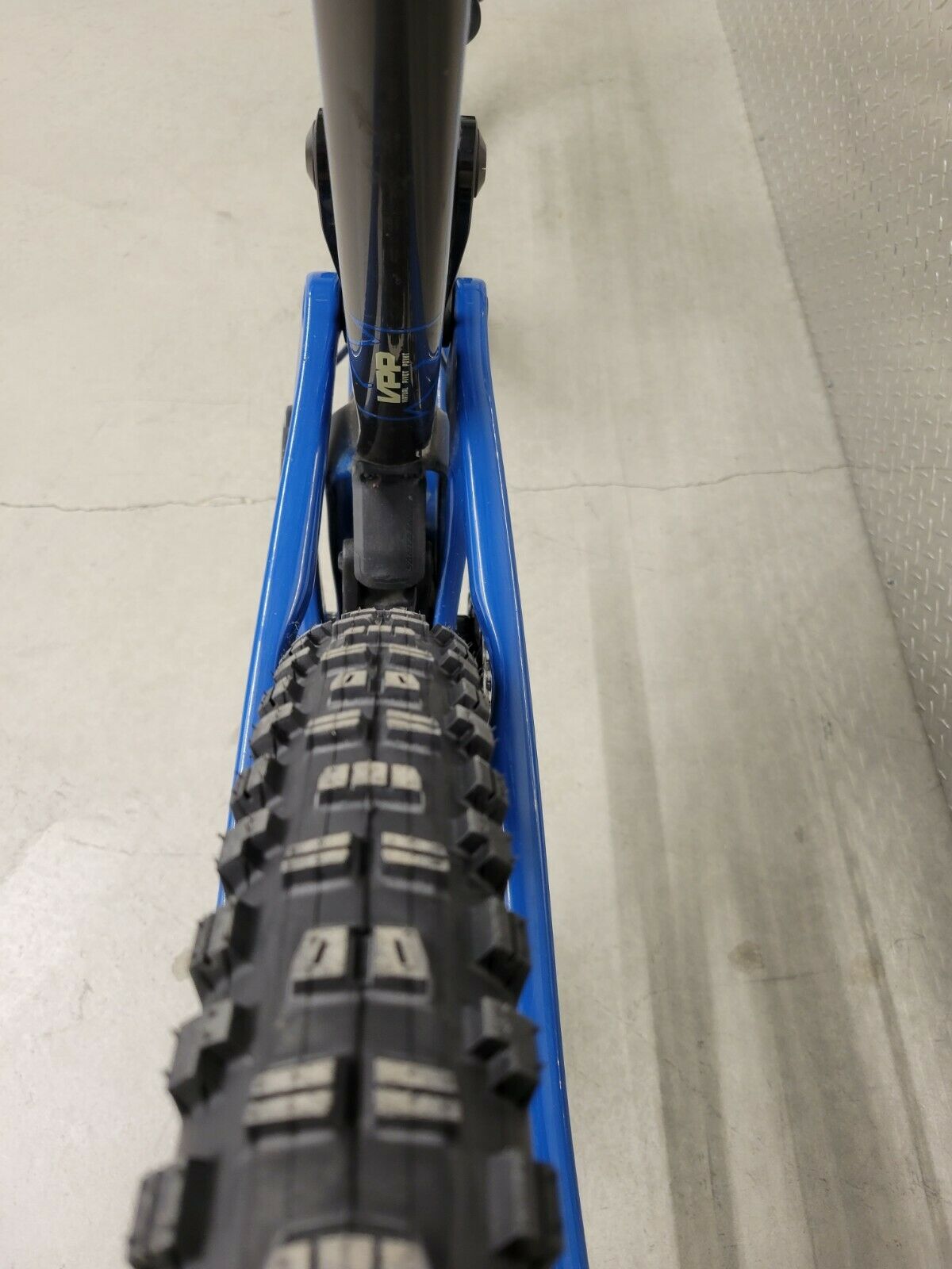 2020 Santa Cruz Hightower CC XXL - Fresh Stock Dated December 2025