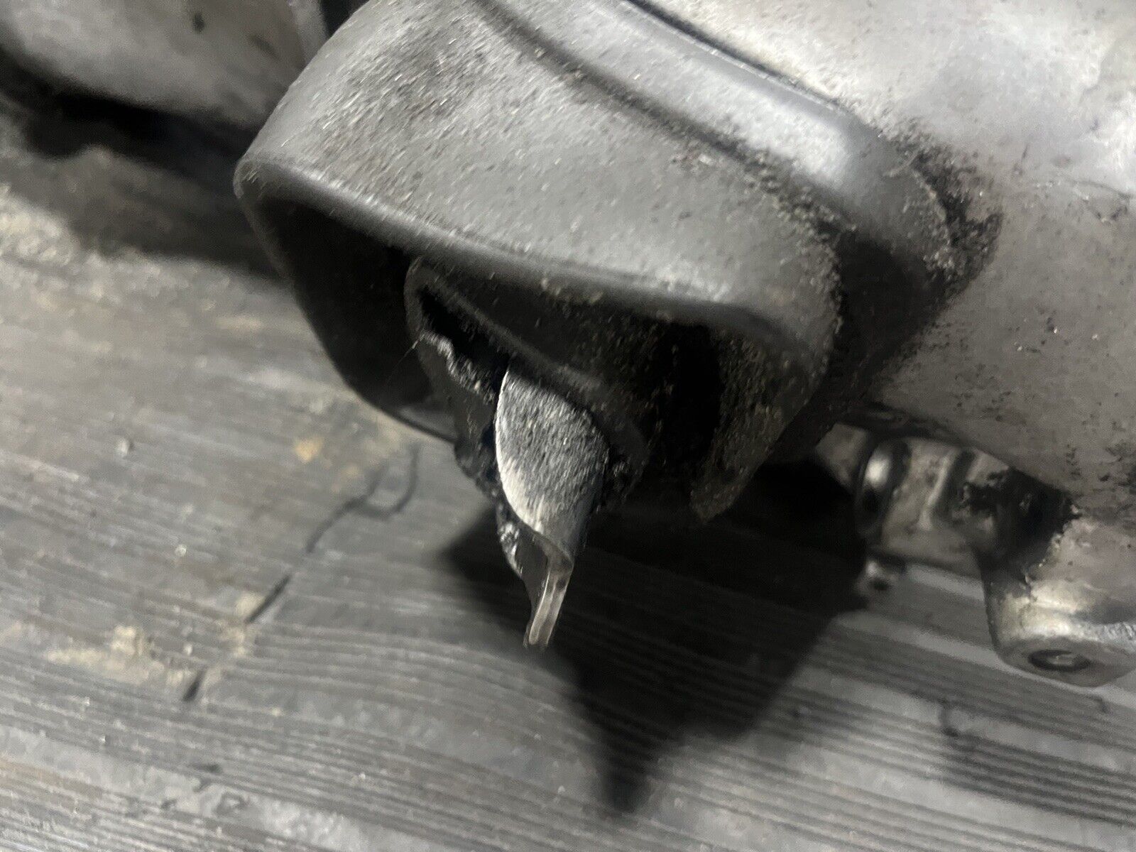 1994-1997 Mazda Miata Mx5 Oem 5-Speed Manual Transmission Assembly 94-97 *READ* - Fresh Stock Dated December 2025