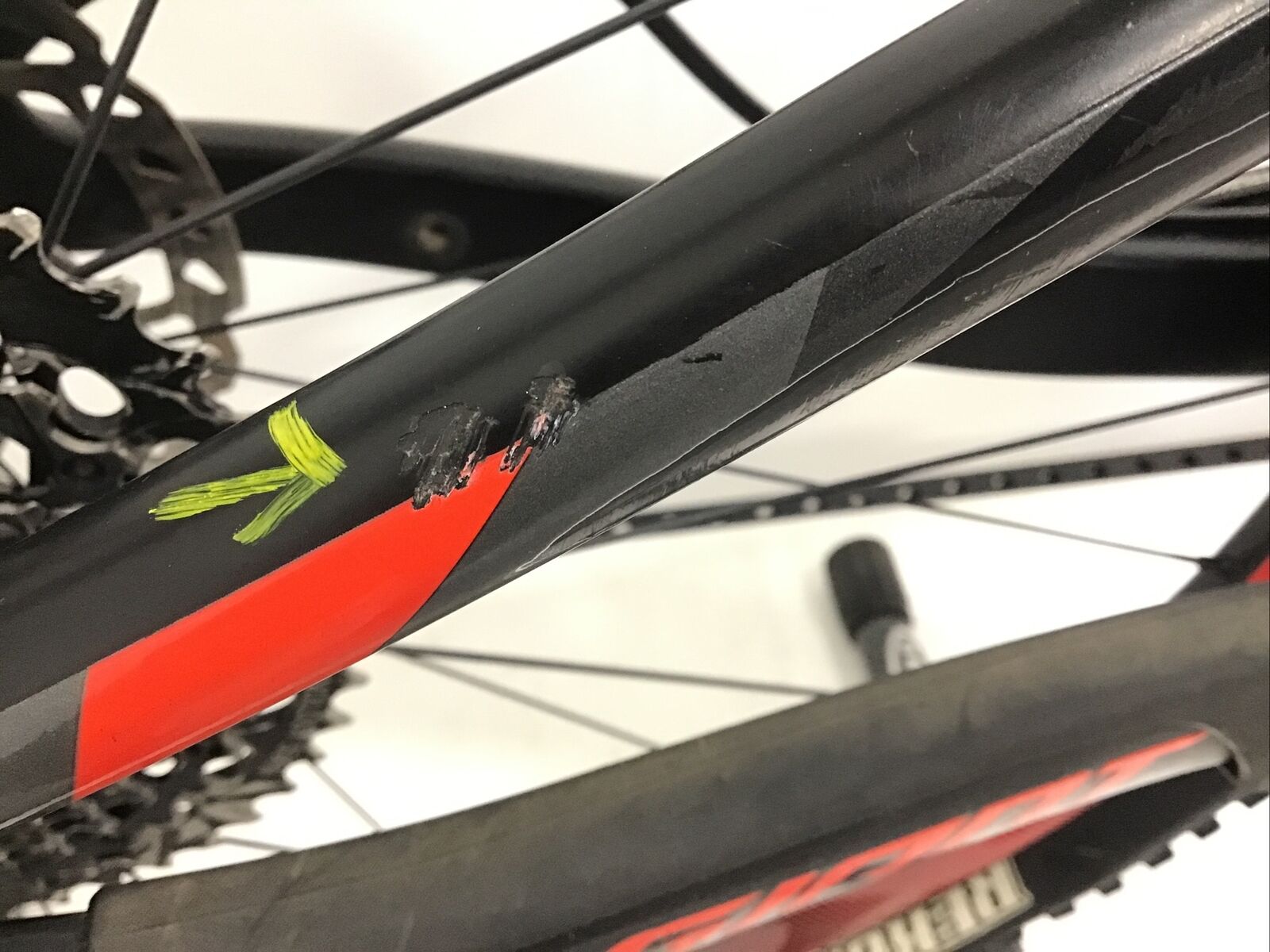 2018 Giant Anthem Advanced Pro 29 1 Mountain Bike Medium Carbon SRAM Eagle - Fresh Stock Dated January 2026