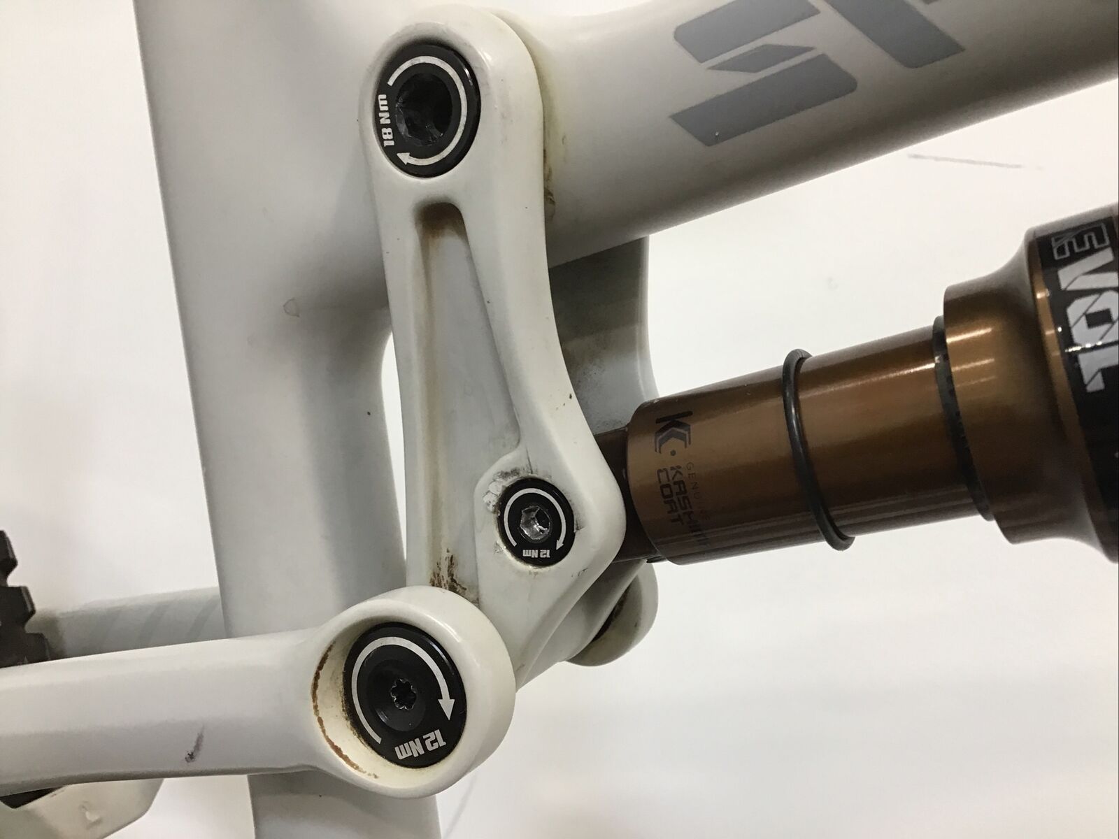 2016 Focus Spine C Factory Mountain Bike Large 27.5