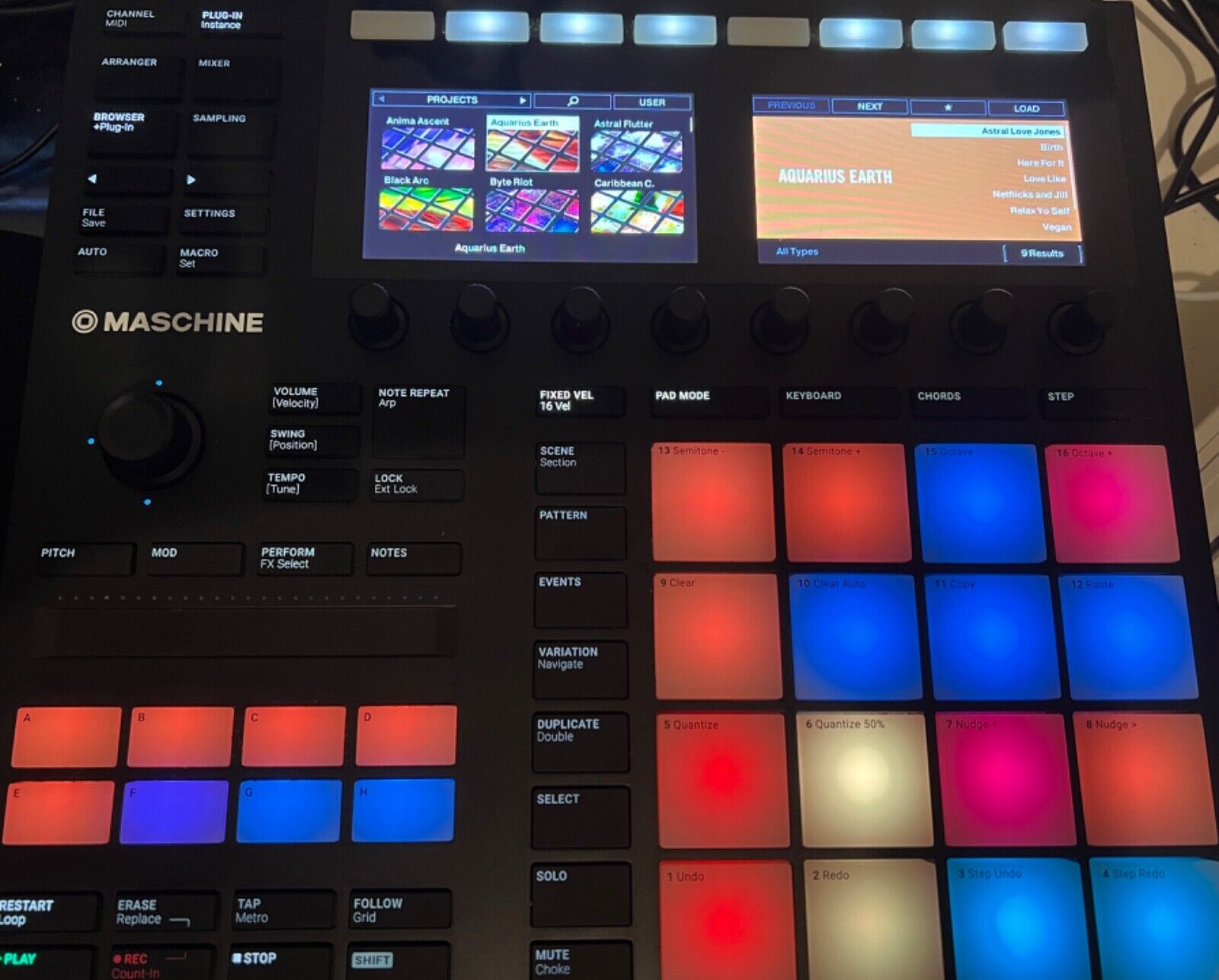 Native Instruments Maschine Mk3 Drum Controller (Only) Software not included. - Fresh Stock Dated December 2025