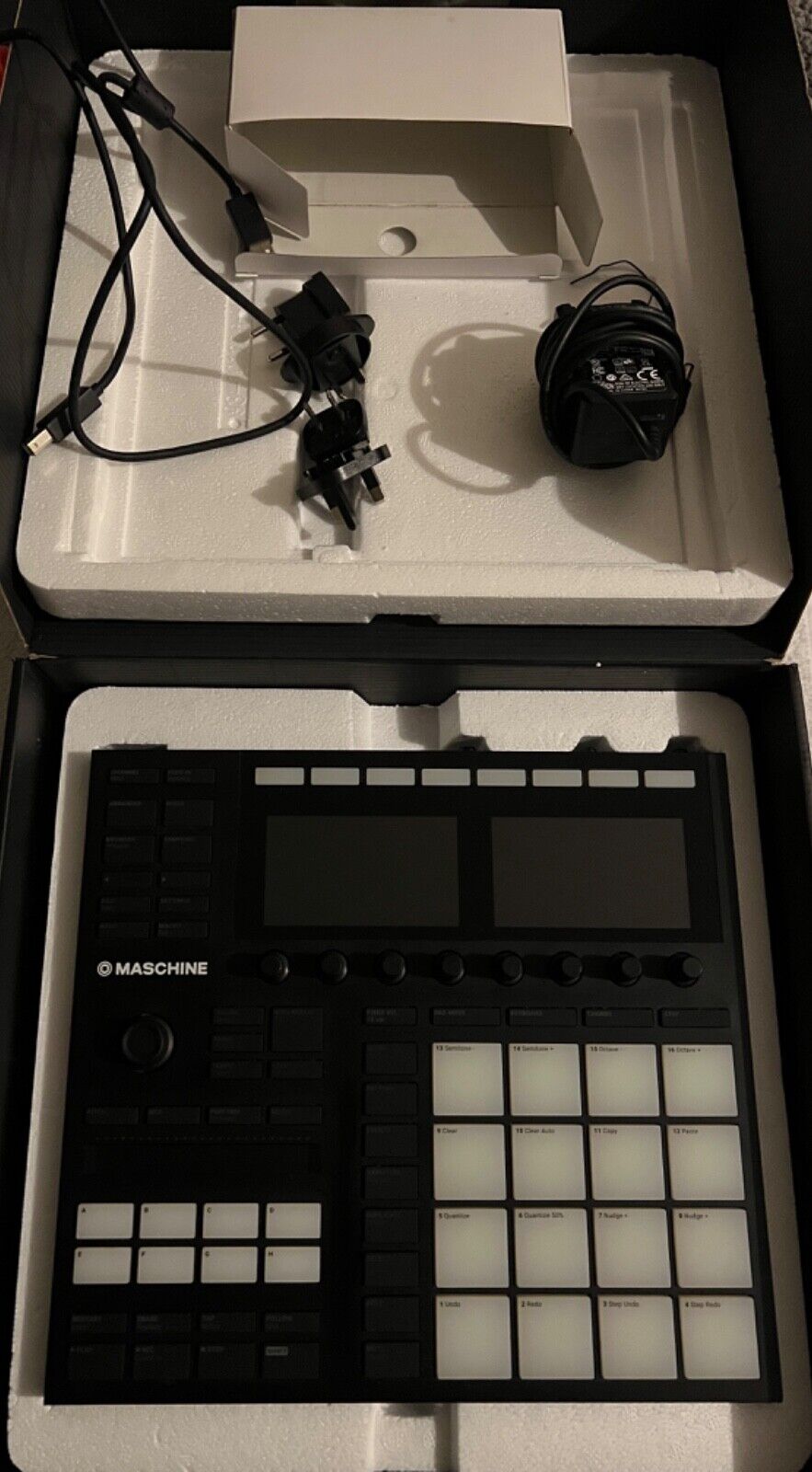 Native Instruments Maschine Mk3 Drum Controller (Only) Software not included. - Fresh Stock Dated December 2025
