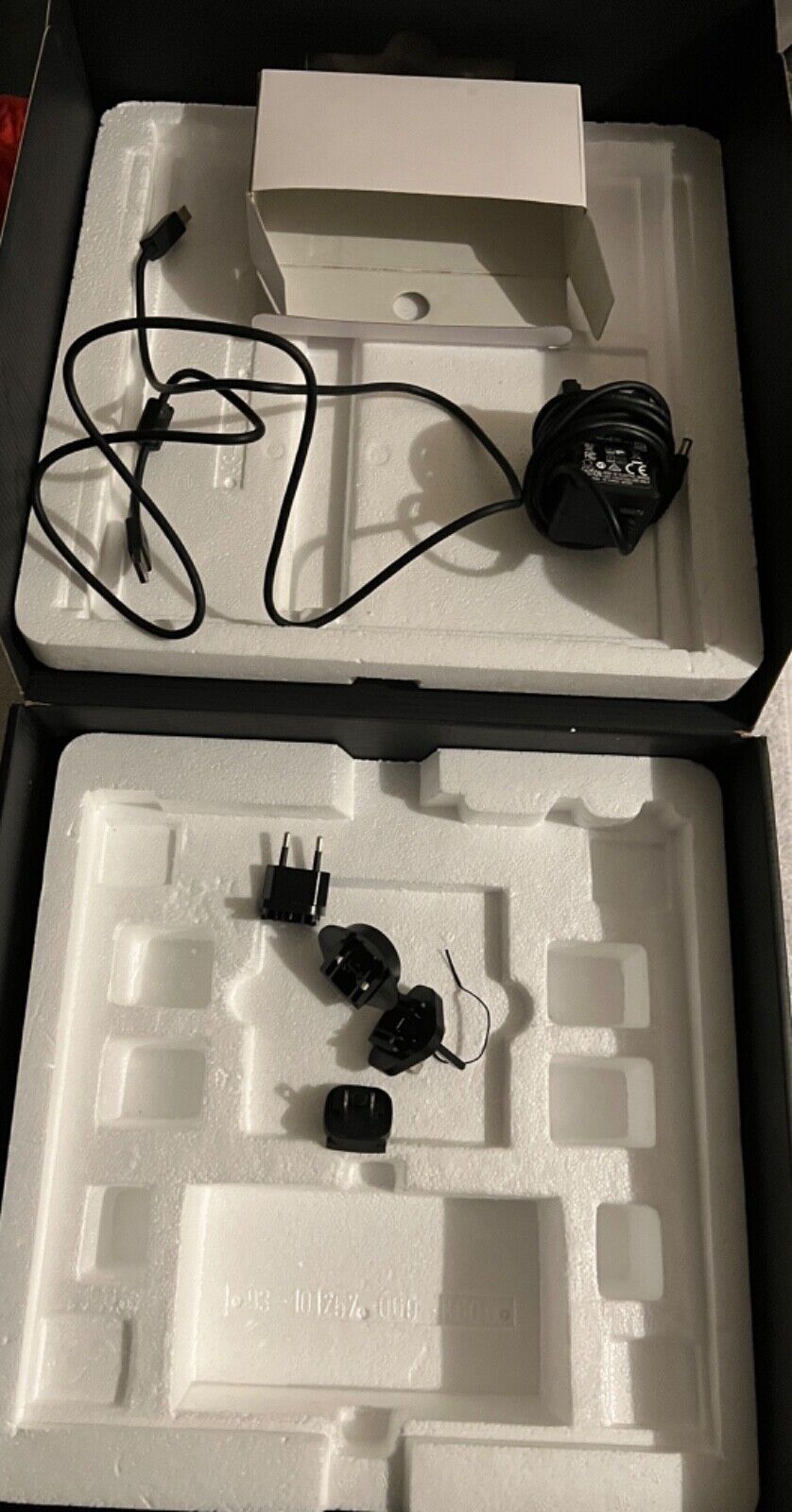 Native Instruments Maschine Mk3 Drum Controller (Only) Software not included. - Fresh Stock Dated December 2025