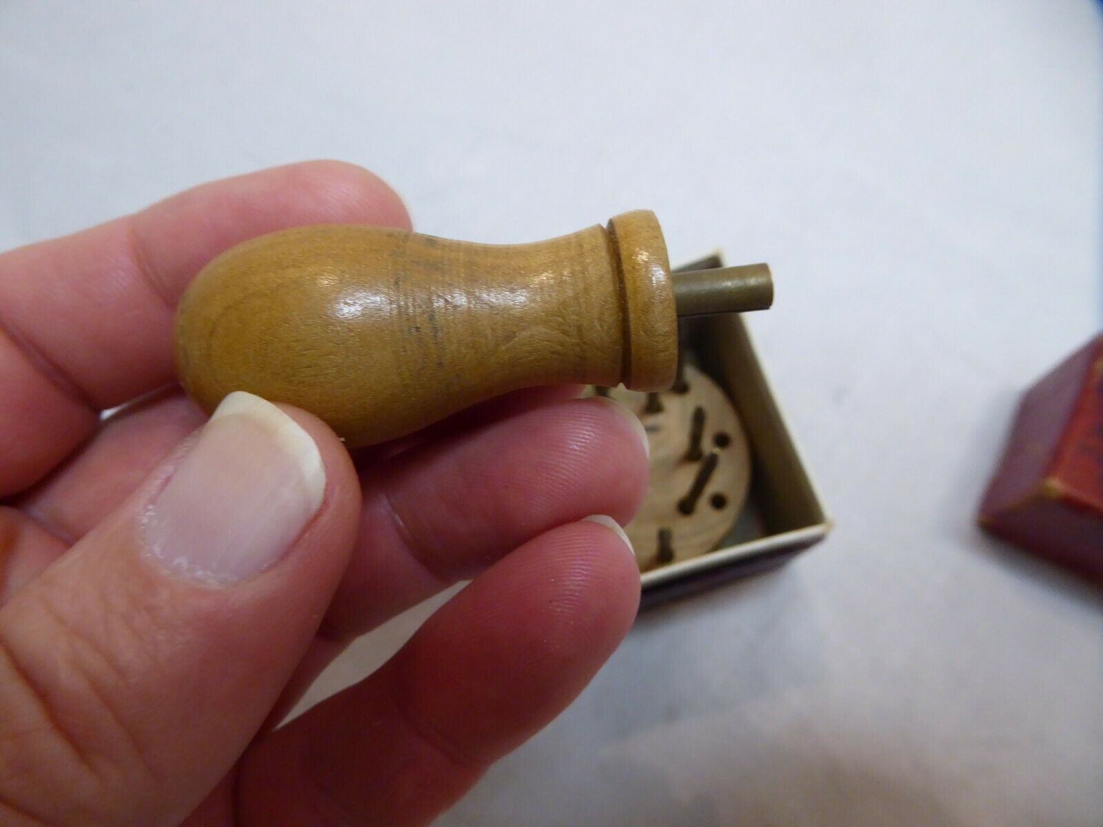 vintage facility jewel ckucks set of 8 with thumb screw adjustment & set of pins - Fresh Stock Dated December 2025