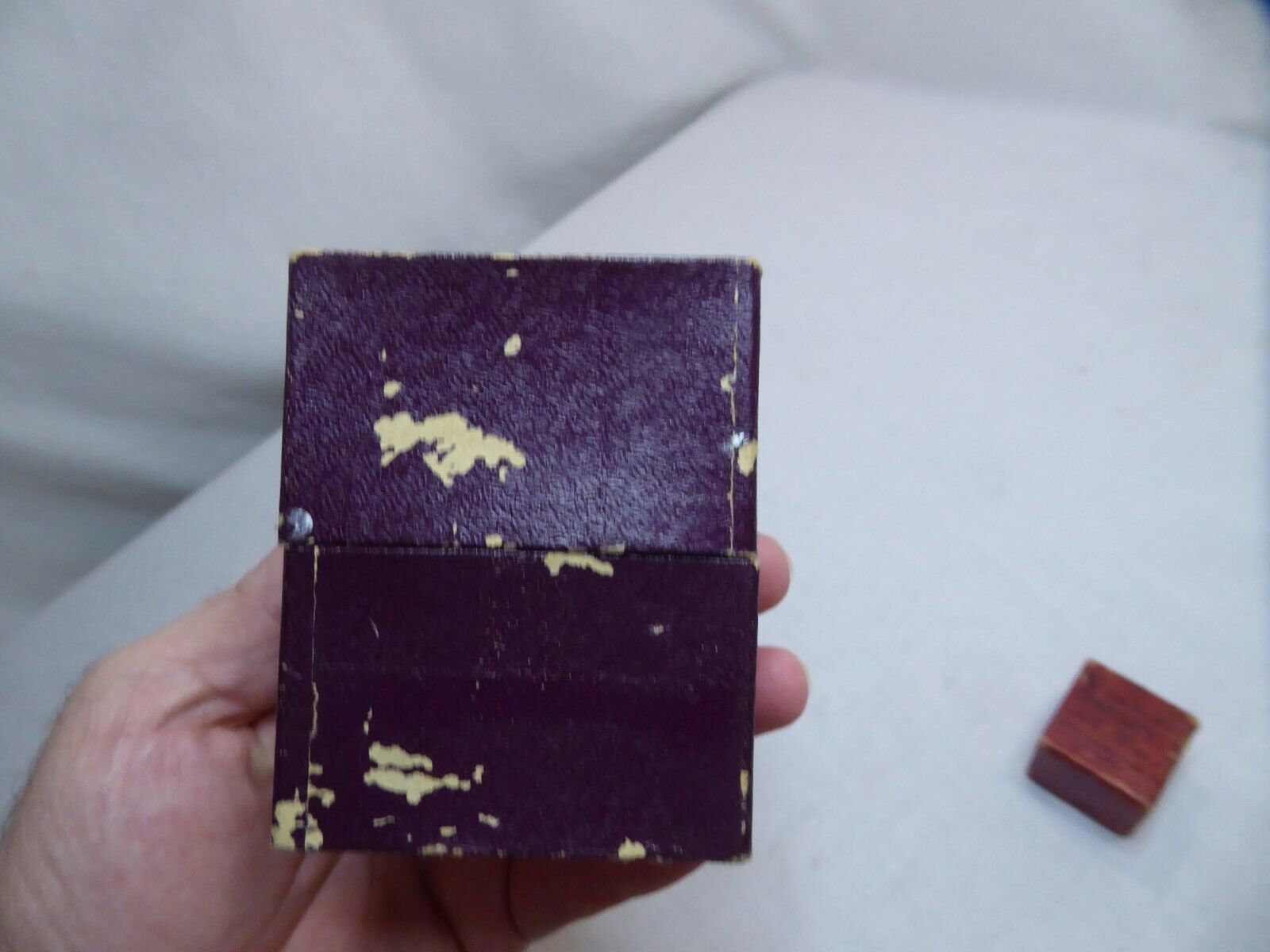 vintage facility jewel ckucks set of 8 with thumb screw adjustment & set of pins - Fresh Stock Dated December 2025