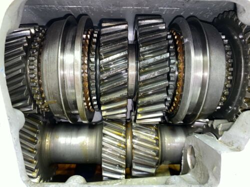 1968 Chevrolet Muncie M22 M-22 4 Speed Transmission P8E16 GM GEARS MINT - Fresh Stock Dated December 2025