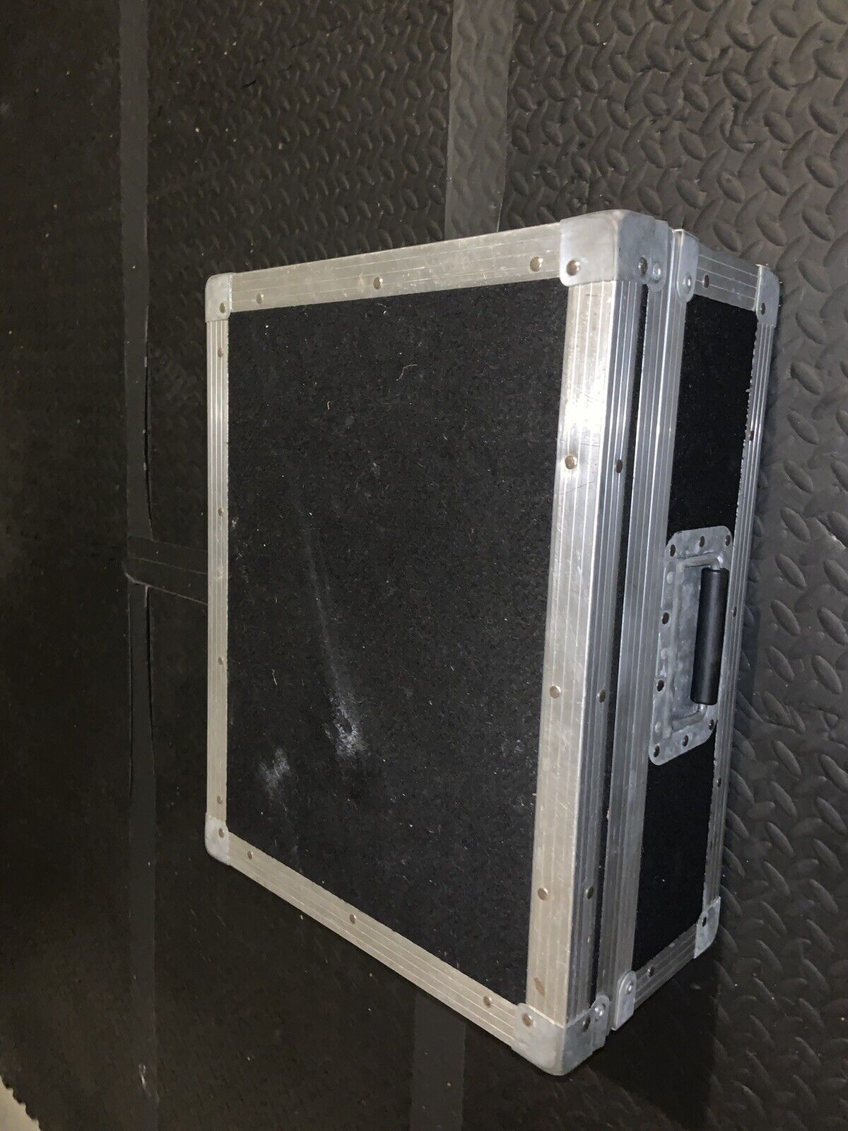 Behringer X-TOUCH Universal Control Surface With Flight Case. - Fresh Stock Dated December 2025