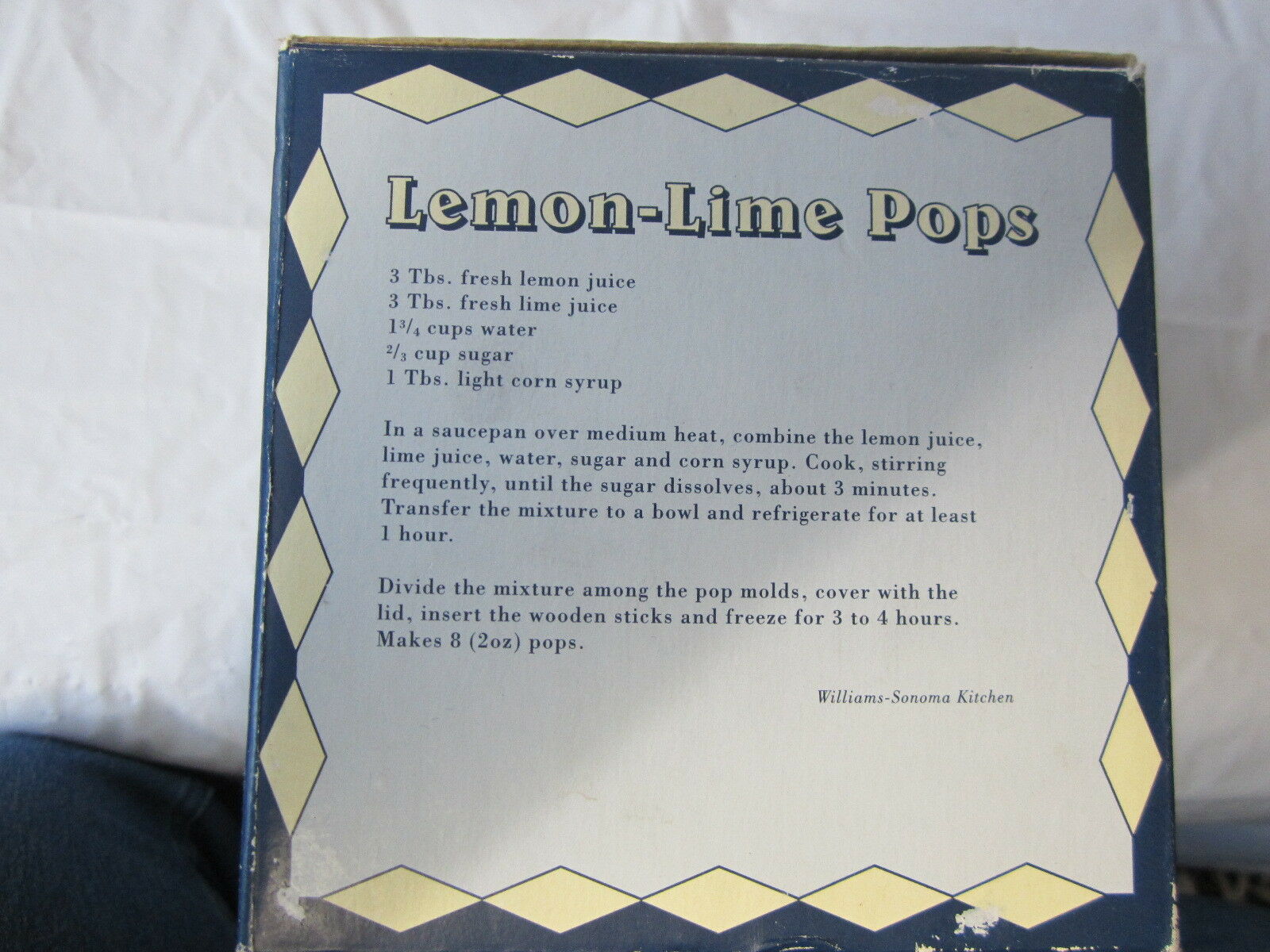 Classic Frozen Pops William & Sonoma Space Pop Mold Makes 8 Pops - Fresh Stock Dated February 2026