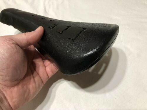 REALLY NICE BLACK VISCOUNT 2188 SEAT OLD SCHOOL BMX - Fresh Stock Dated December 2025