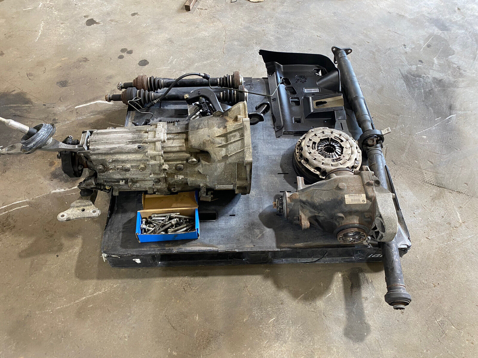 06-10 BMW 335i 135i N54 RWD MANUAL TRANSMISSION 6 SPEED SWAP CONVERSION GS6-53BZ - Fresh Stock Dated December 2025