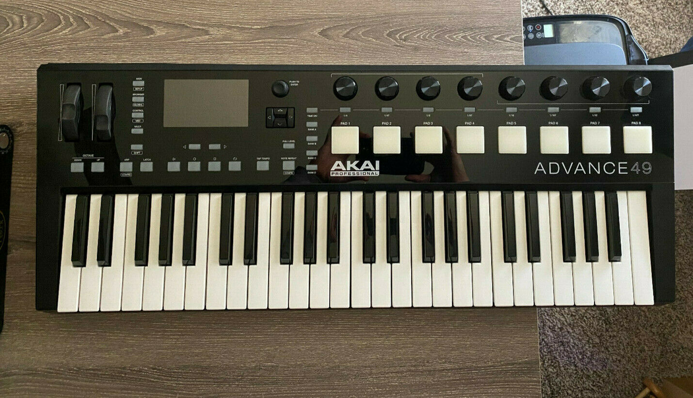 AKAI Advance 49 USB Keyboard Controller w/ USB Cable Only, used, works! AS IS! - Fresh Stock Dated December 2025