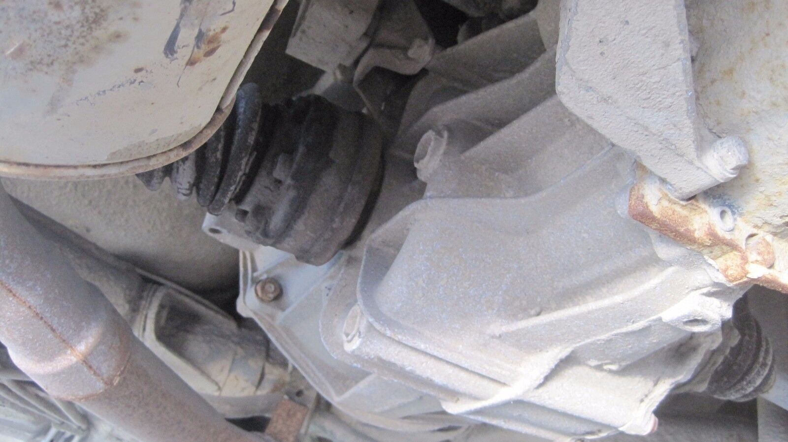 1981-1982 PORSCHE 924 TURBO 931 MANUAL TRANSMISSION TRANSAXLE GEAR BOX 5 SPEED - Fresh Stock Dated January 2026