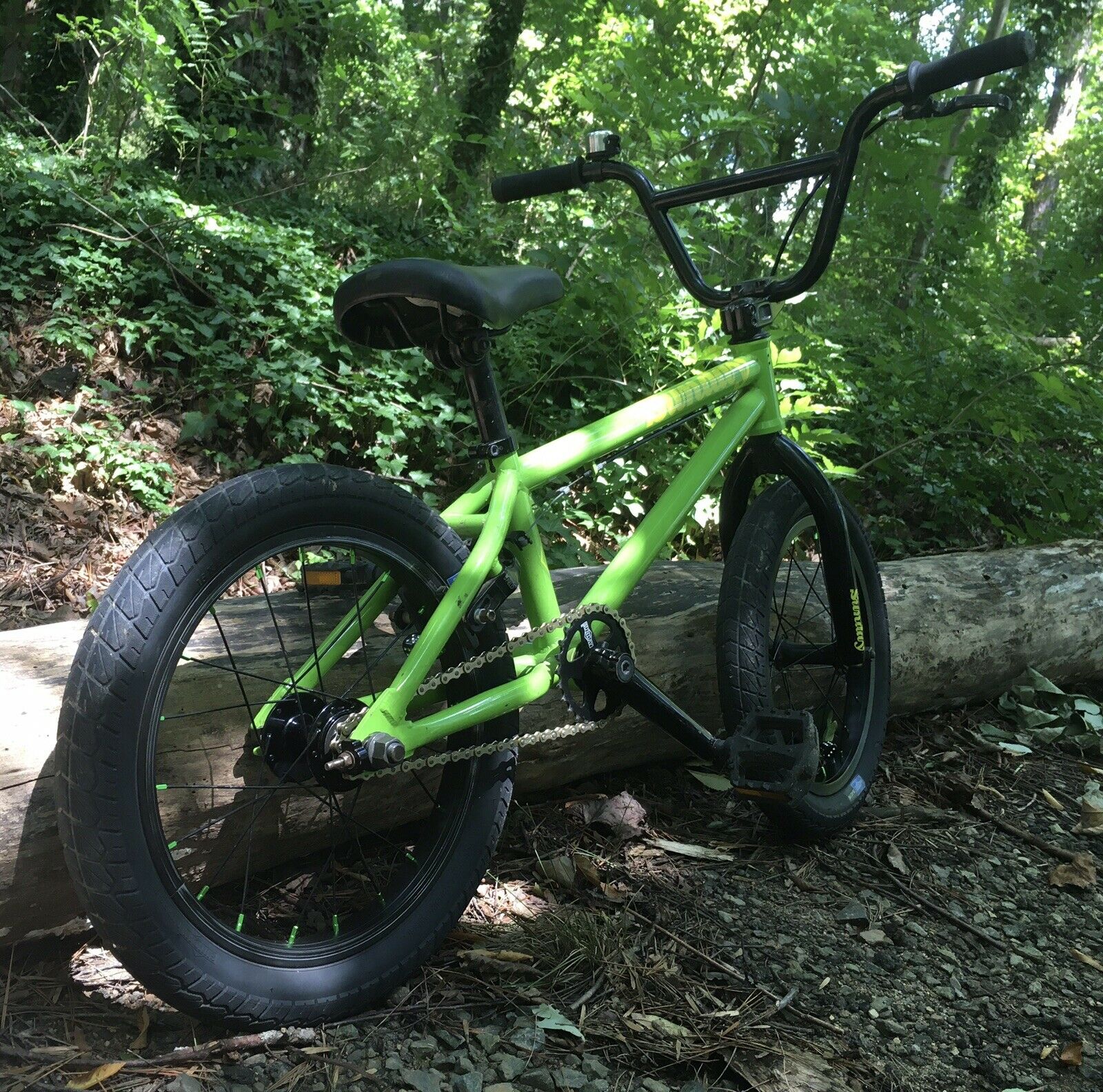 2016 Sunday Primer 16” With Green 7075 Spoke Nipples & Gold KMC Chain Used - Fresh Stock Dated January 2026