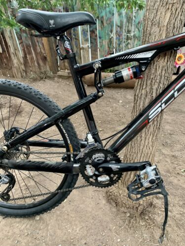 Scott Spark 60 Mountain Bike - Fresh Stock Dated December 2025