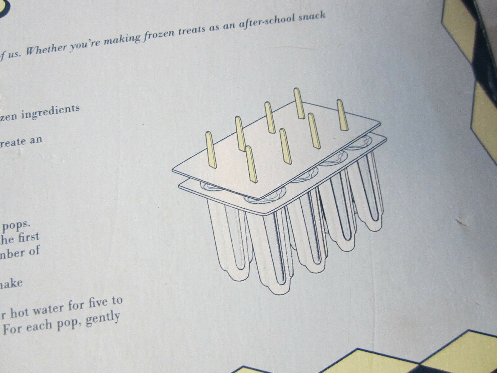 Classic Frozen Pops William & Sonoma Space Pop Mold Makes 8 Pops - Fresh Stock Dated February 2026