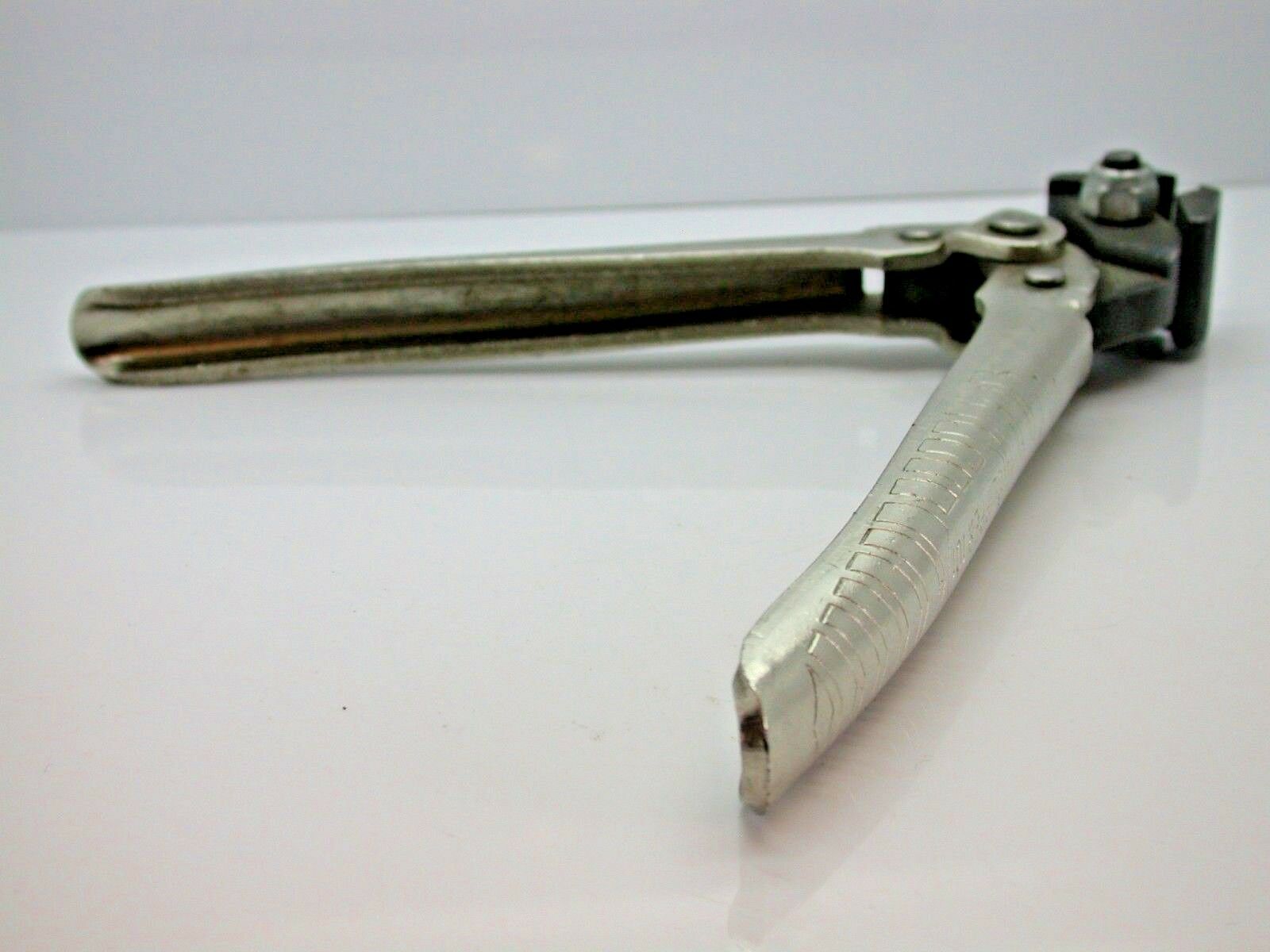 Bulova Clipper Double Action Snipper Pliers Watch Repair Tool Collectors Tool - Fresh Stock Dated December 2025