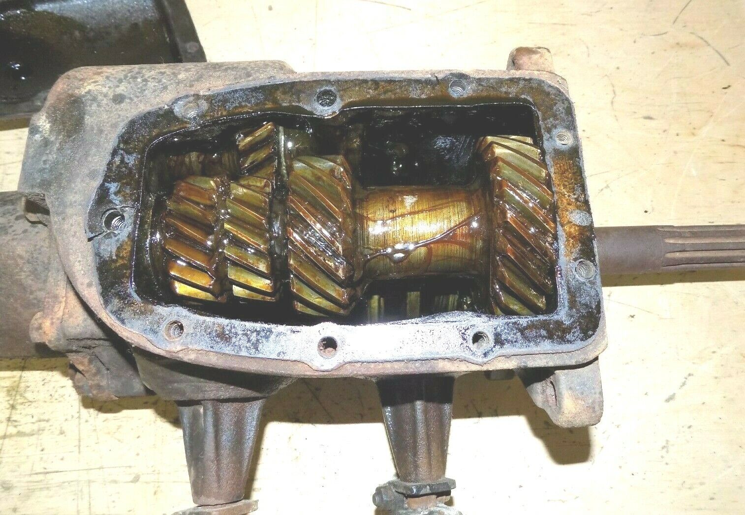 1938 - 1948 Cadillac LaSalle Manual Transmission 1441969 - Fresh Stock Dated December 2025