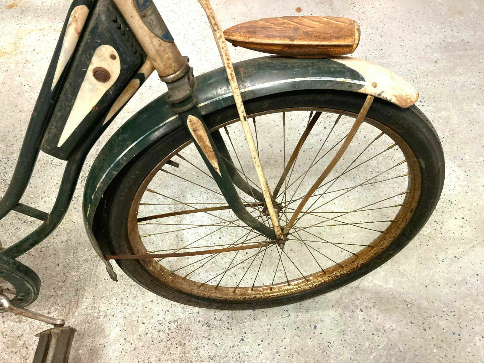 Devega Sports Reggie McNamara skip tooth from 1941 - Fresh Stock Dated January 2026