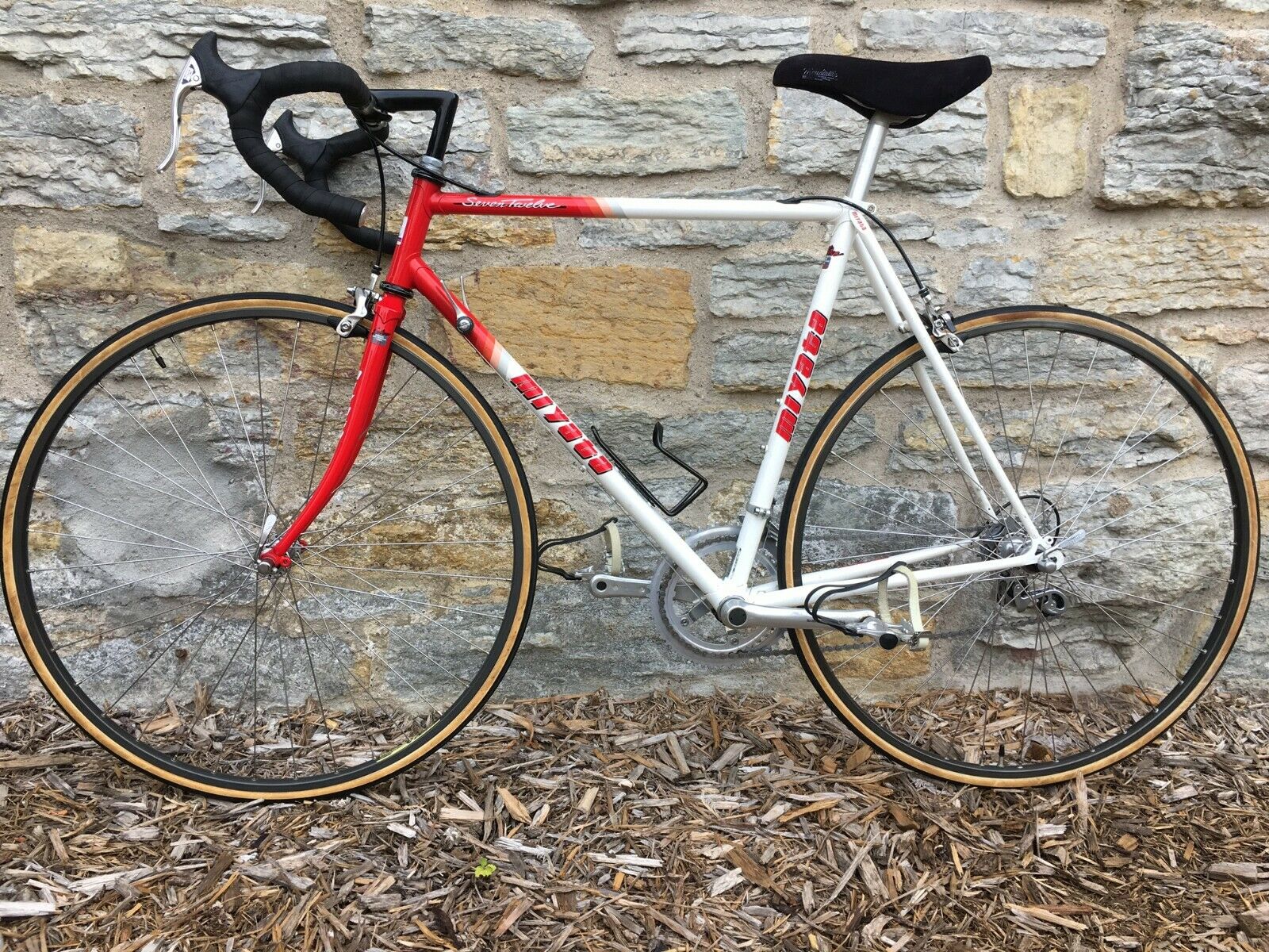 1988 Miyata 712 Road Bike 54cm c-c Shimano 105 Mint Original Made in Japan - Fresh Stock Dated December 2025