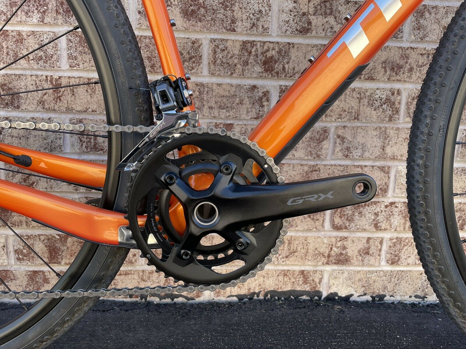 2021 Trek Checkpoint SL5 56cm Orange - Fresh Stock Dated December 2025