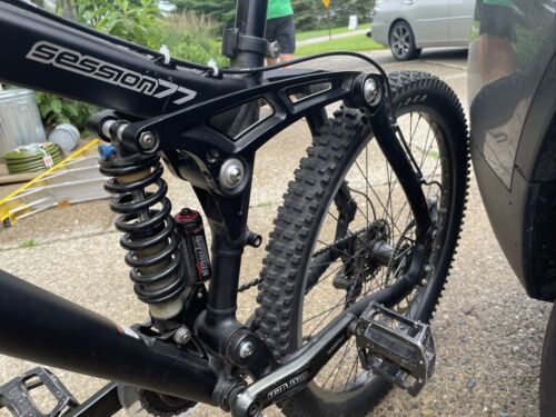 Trek Session 77 Small, Mint, Vintage. DH DS Freeride - Fresh Stock Dated December 2025