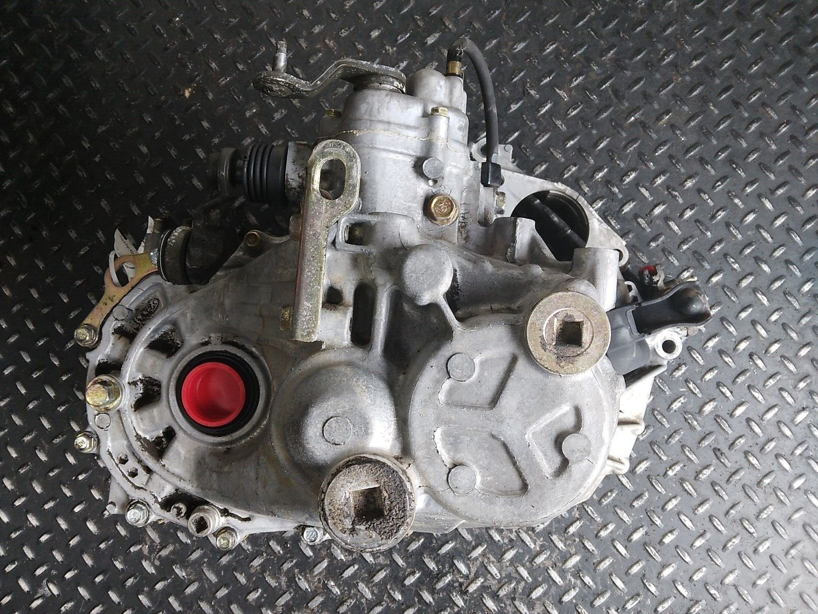 1988-1990 Honda Prelude 2.0L Manual 5 Speed Transmission Gearbox D2M4 - Fresh Stock Dated December 2025