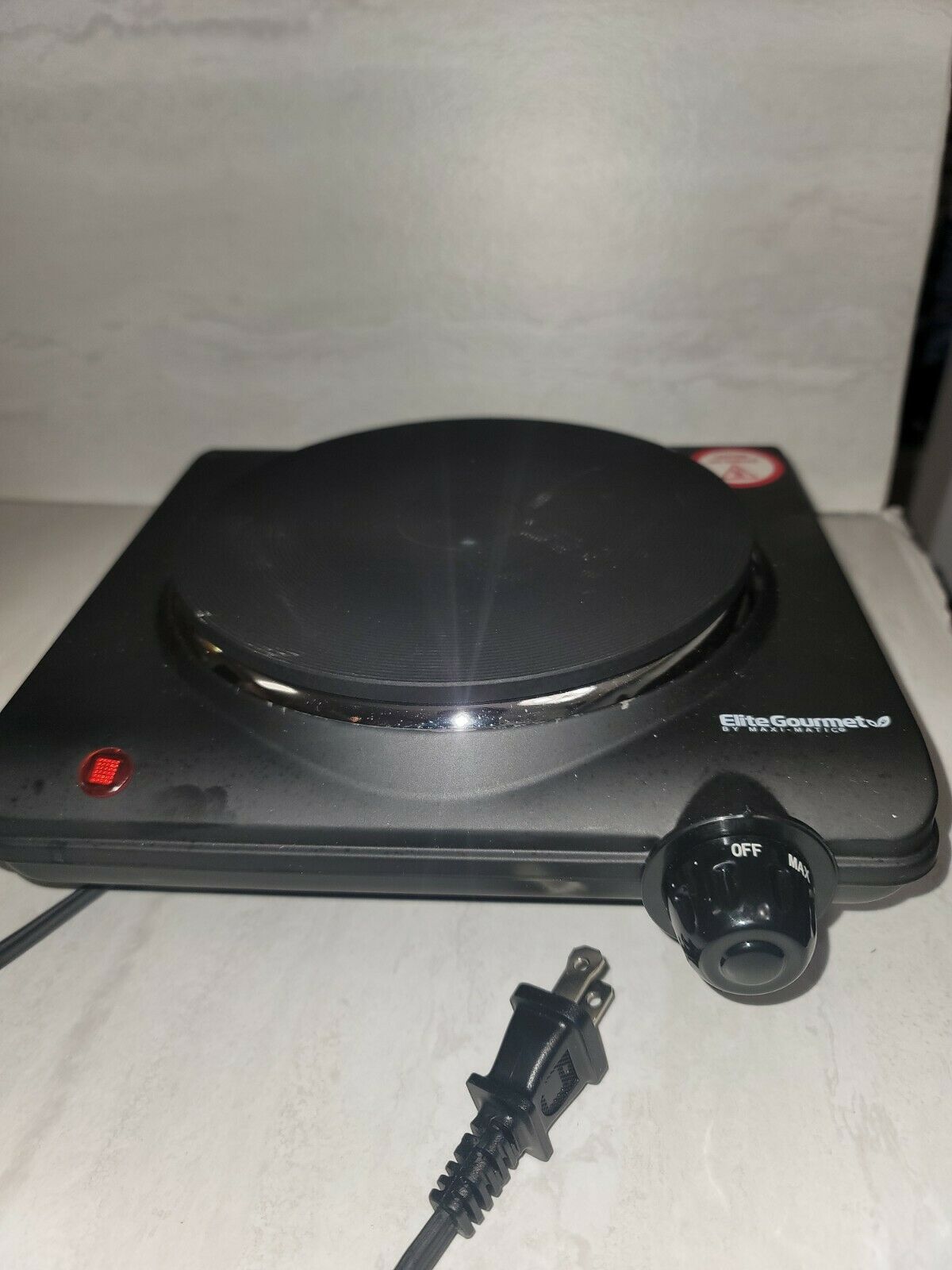 Elite Gourmet Countertop Electric Hot Burner, Temp Controls, Black - USED ONCE - Fresh Stock Dated February 2026