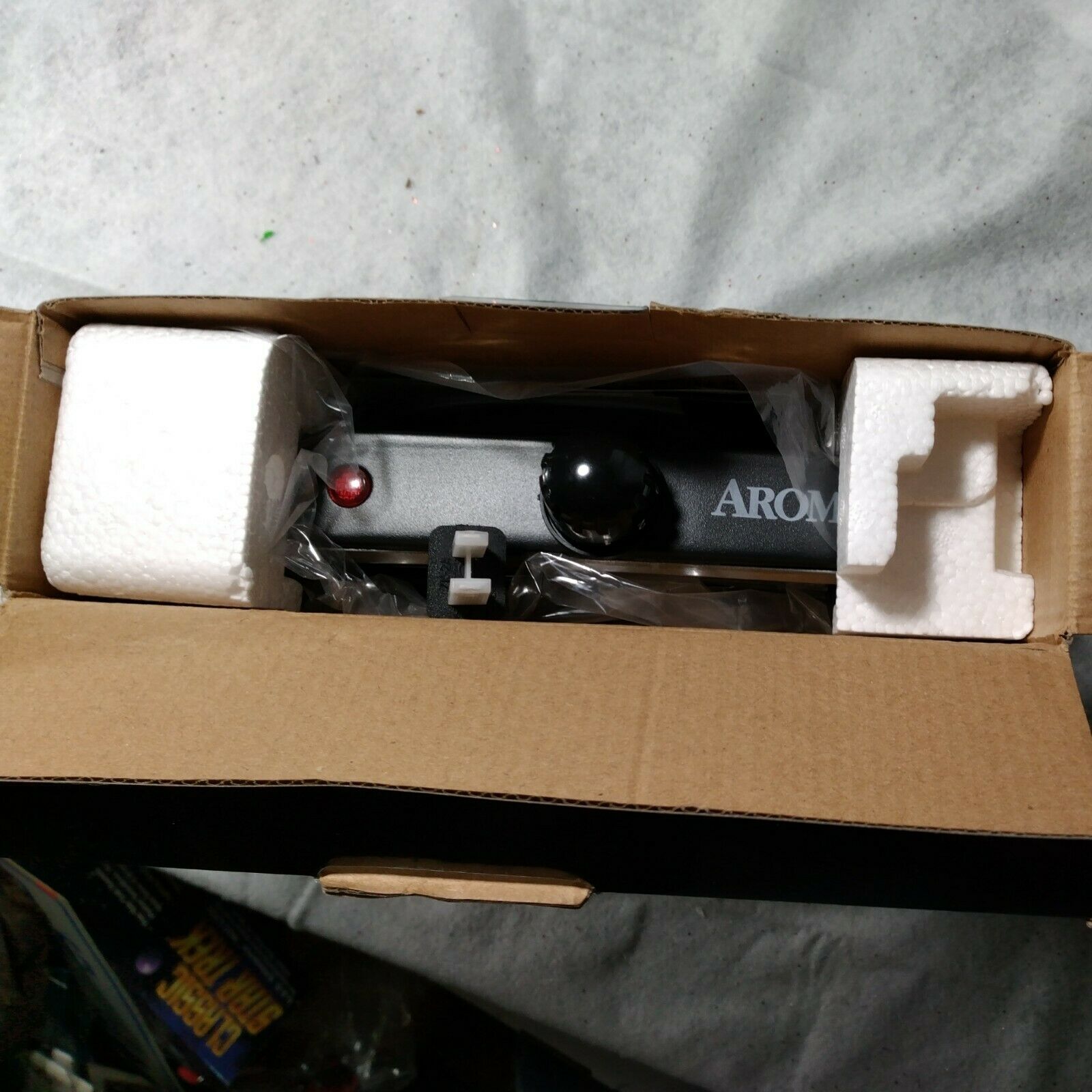 AROMA Compact Portable Hot Plate Model AHP-303   6