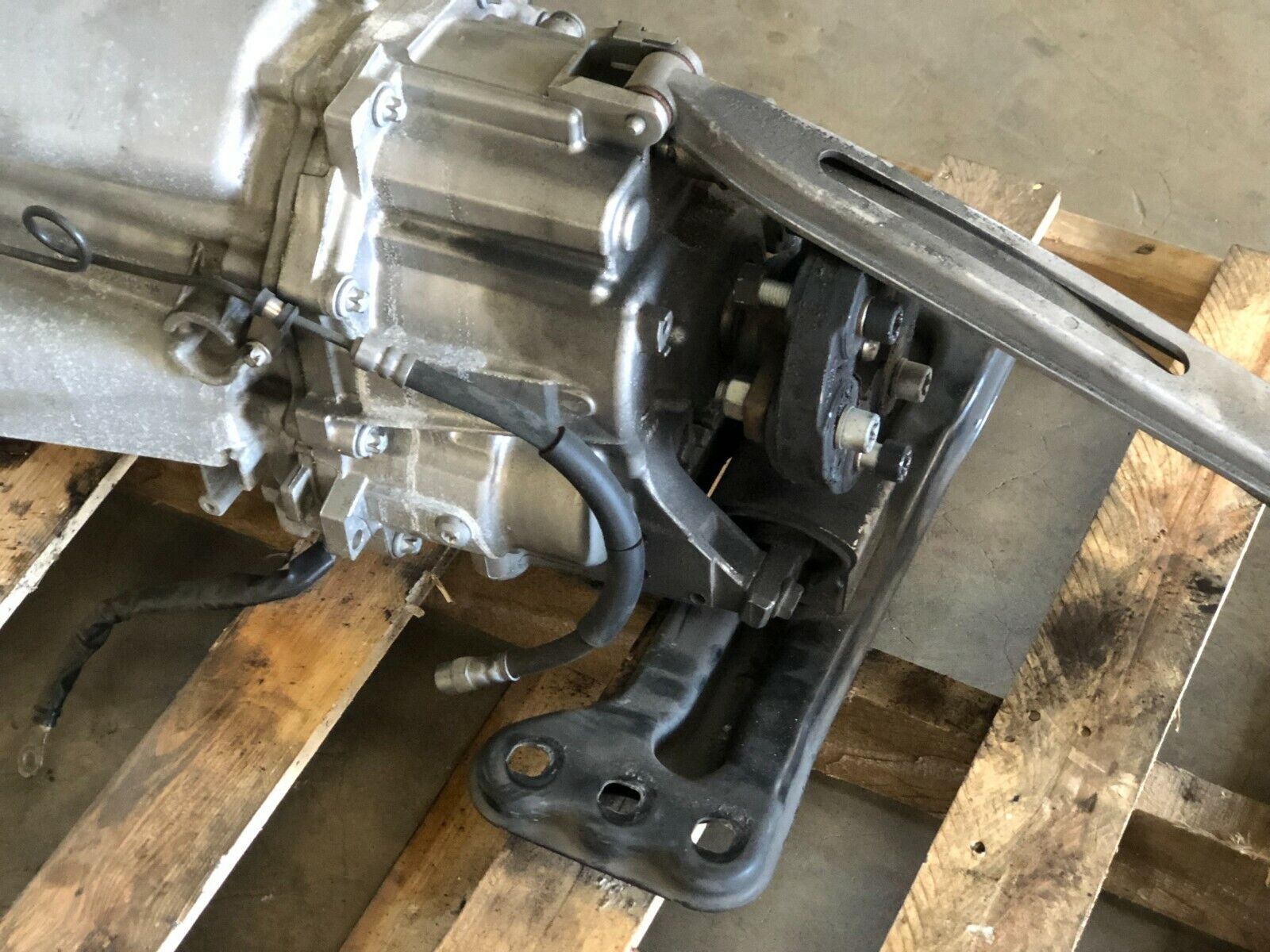 2010 MERCEDES-BENZ W204 C300 RWD 6-SPEED MANUAL TRANSMISSION 157,090K LOT522 OEM - Fresh Stock Dated December 2025