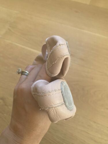 ballerina Dance shoes girls Pink Leather Size 12, 5-6 Years Old Girl - Fresh Stock Dated December 2025