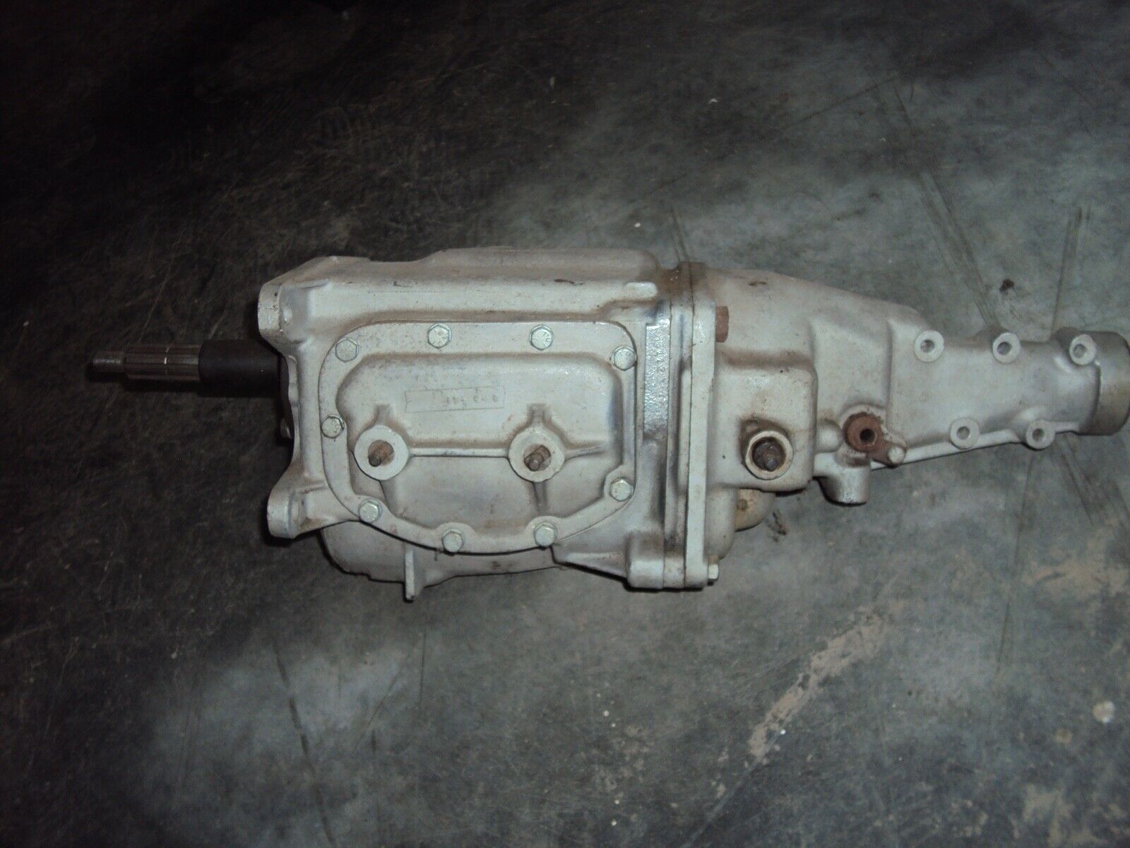 BORG WARNER T-10 4-SPEED TRANSMISSION 1961 CORVETTE / 409 IMPALA - Fresh Stock Dated December 2025