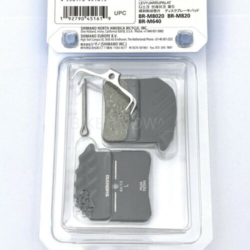 Shimano H03A Resin Disc Brake Pads w/ Ice-Tech Fin fits BR-M8020/M820 as H01A - Fresh Stock Dated December 2025