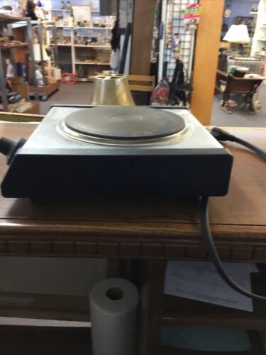 Waring Professional 1300-Watt Extra/Portable Electric Burner SB30 - Fresh Stock Dated February 2026