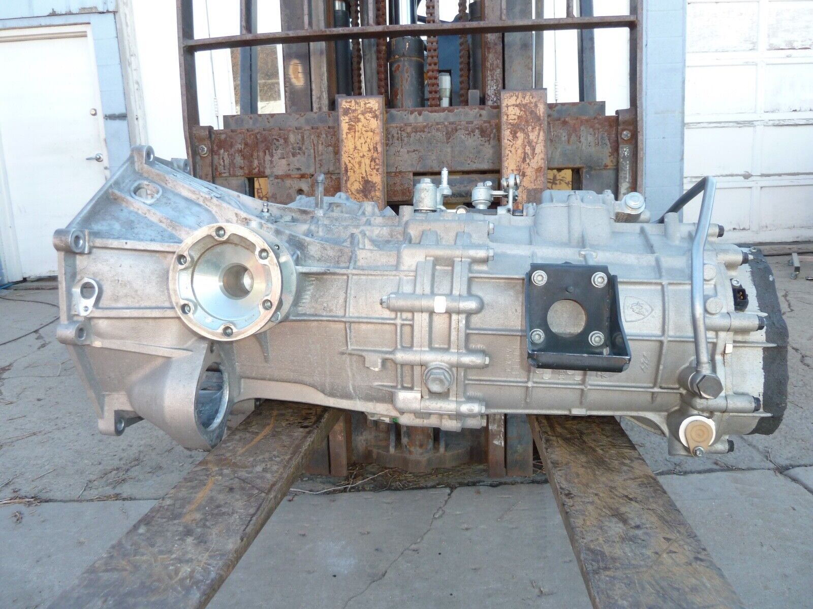 Lamborghini Gallardo 5.2 Audi R8 V10 Gallardo 6 Speed Manual Transmission 12k mi - Fresh Stock Dated December 2025