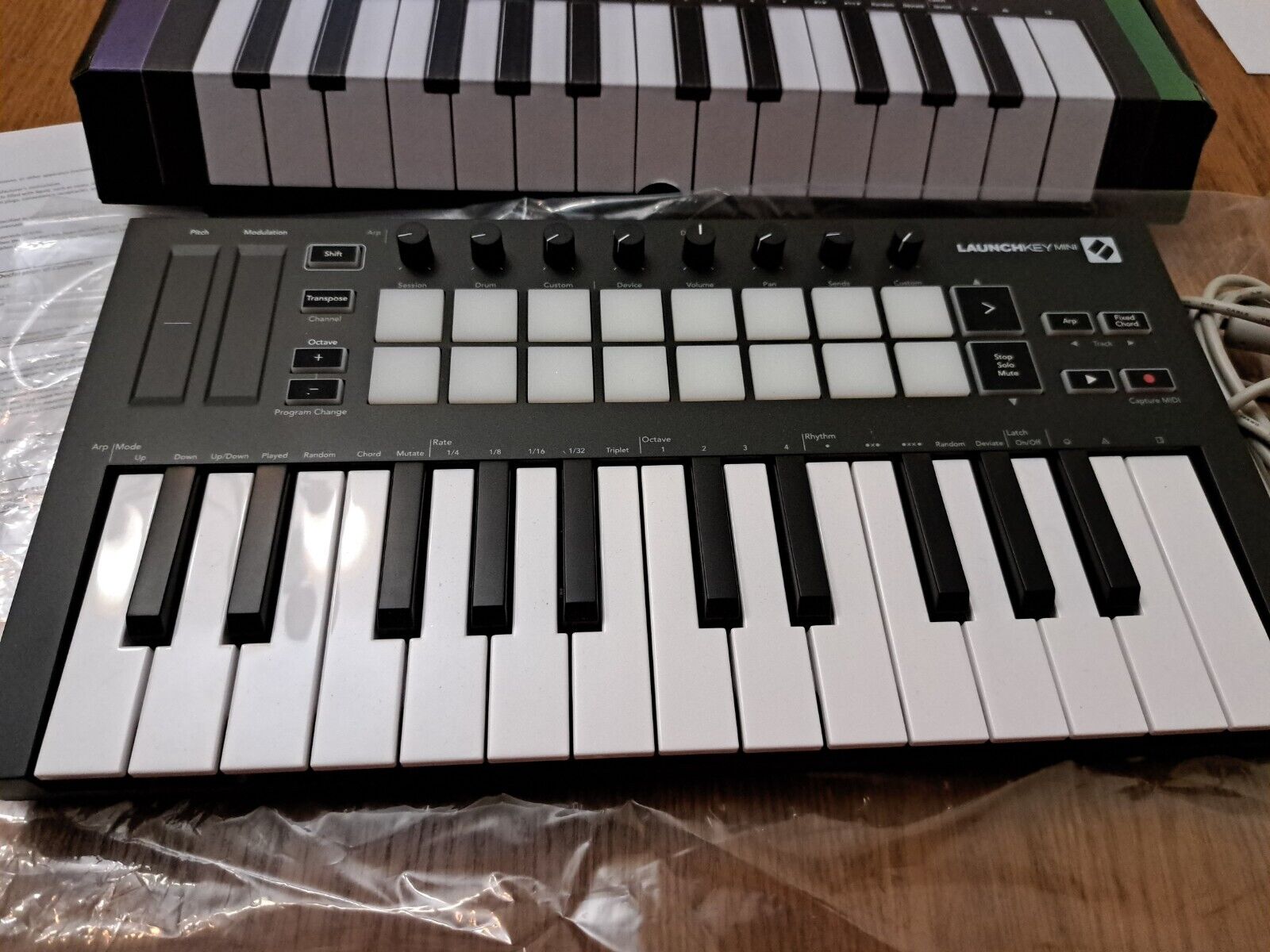 Novation Launchkey Mini Mk3 25 Mini-key Midi Keyboard Controller - Fresh Stock Dated December 2025